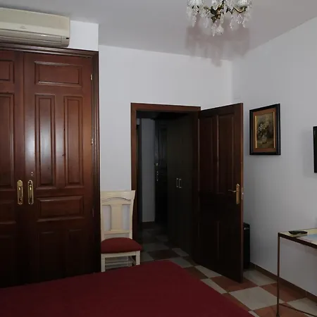 Don Paula Otel